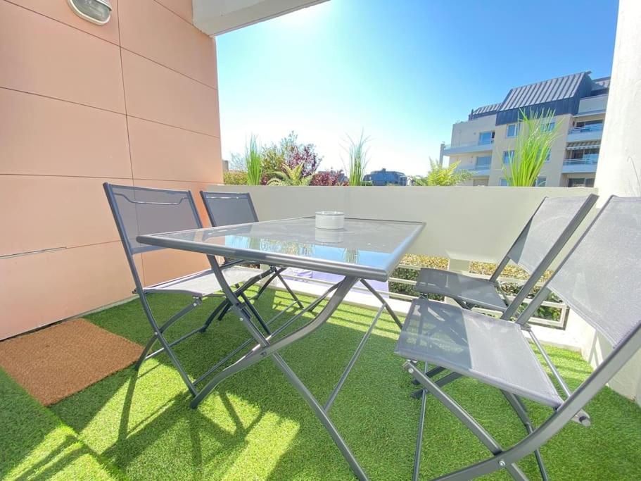 Plein Charme Aux Minimes Terrasse Calme + Parking Lägenhet La Rochelle  Exteriör bild