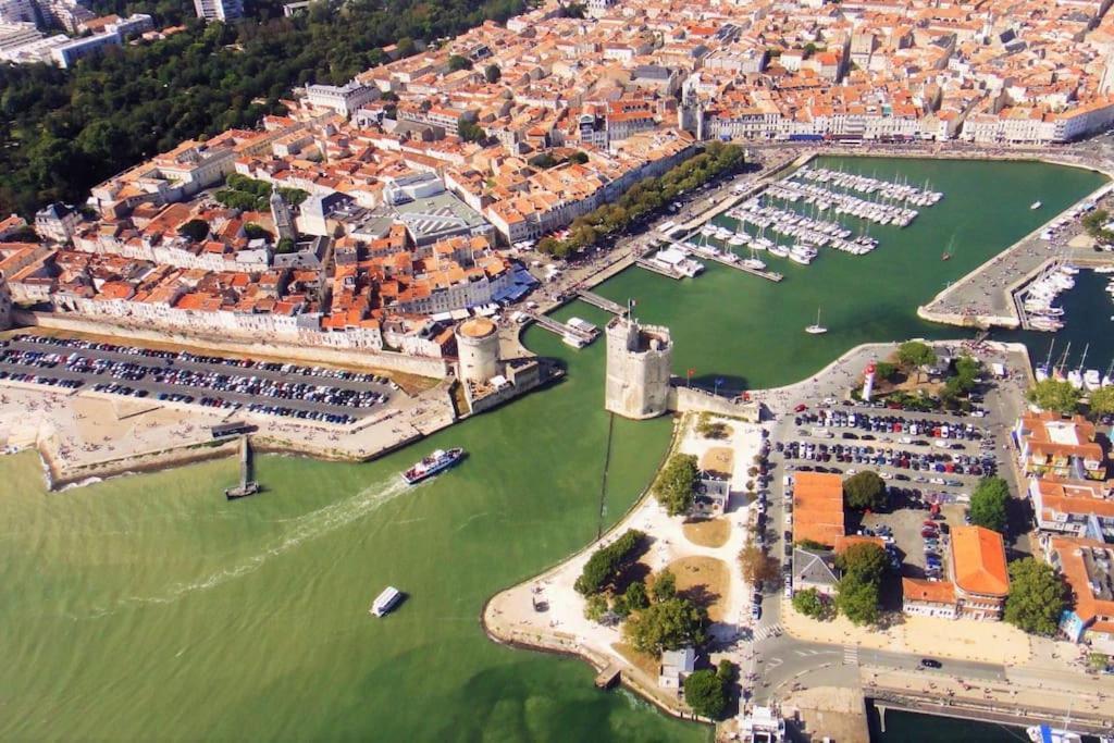 Plein Charme Aux Minimes Terrasse Calme + Parking Lägenhet La Rochelle  Exteriör bild